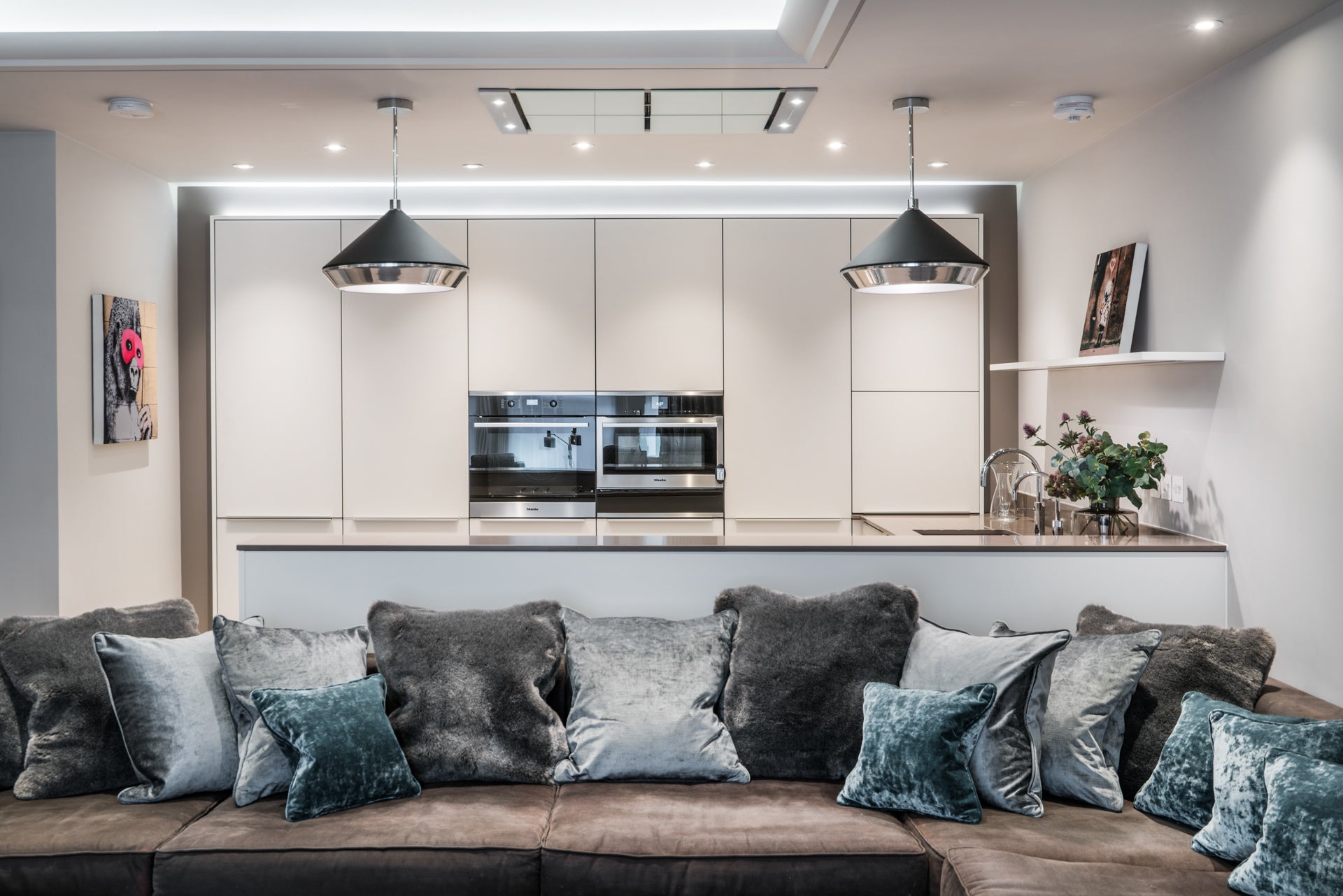 Bert Frank article - De Vere Gardens, London