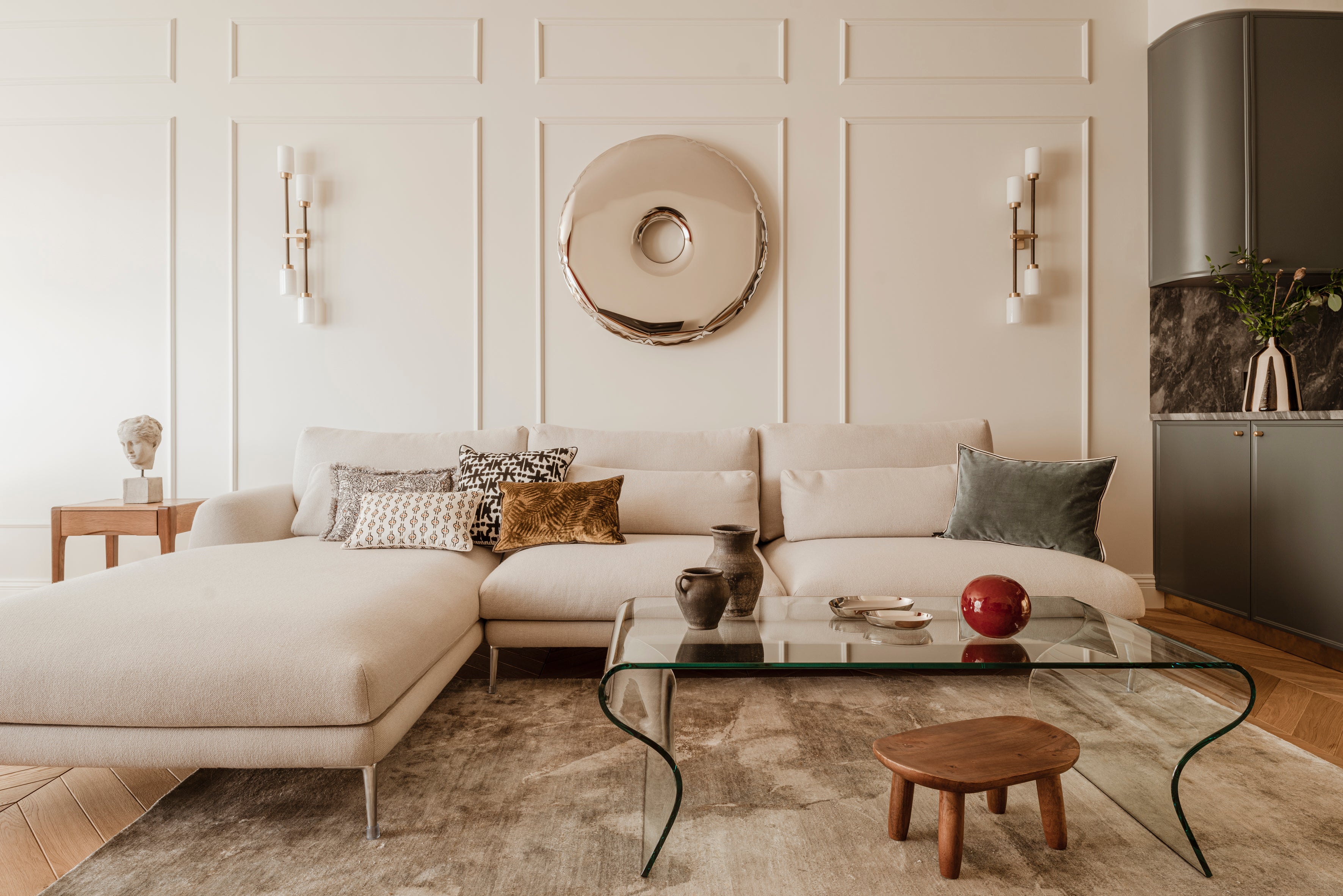 Bert Frank article - Old Mokotow Apartment