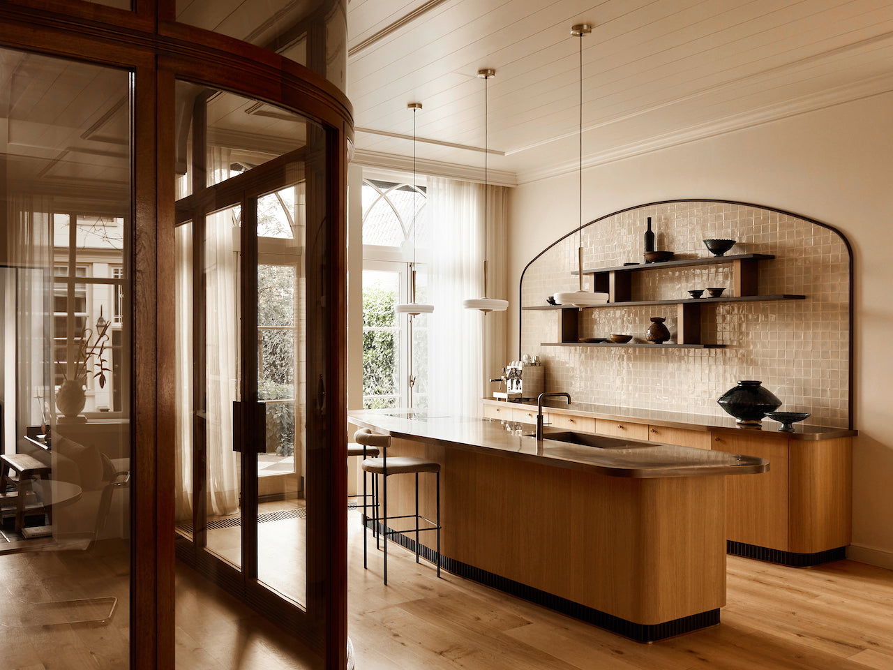 Bert Frank article - Village House, Monnickendam